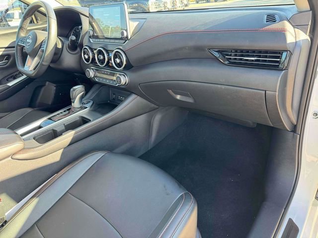 Used 2024 Nissan Sentra SR w/ SR Premium Package image 14