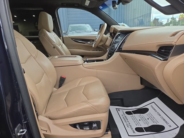 Used 2019 Cadillac Escalade Platinum AWD/4WD image 42