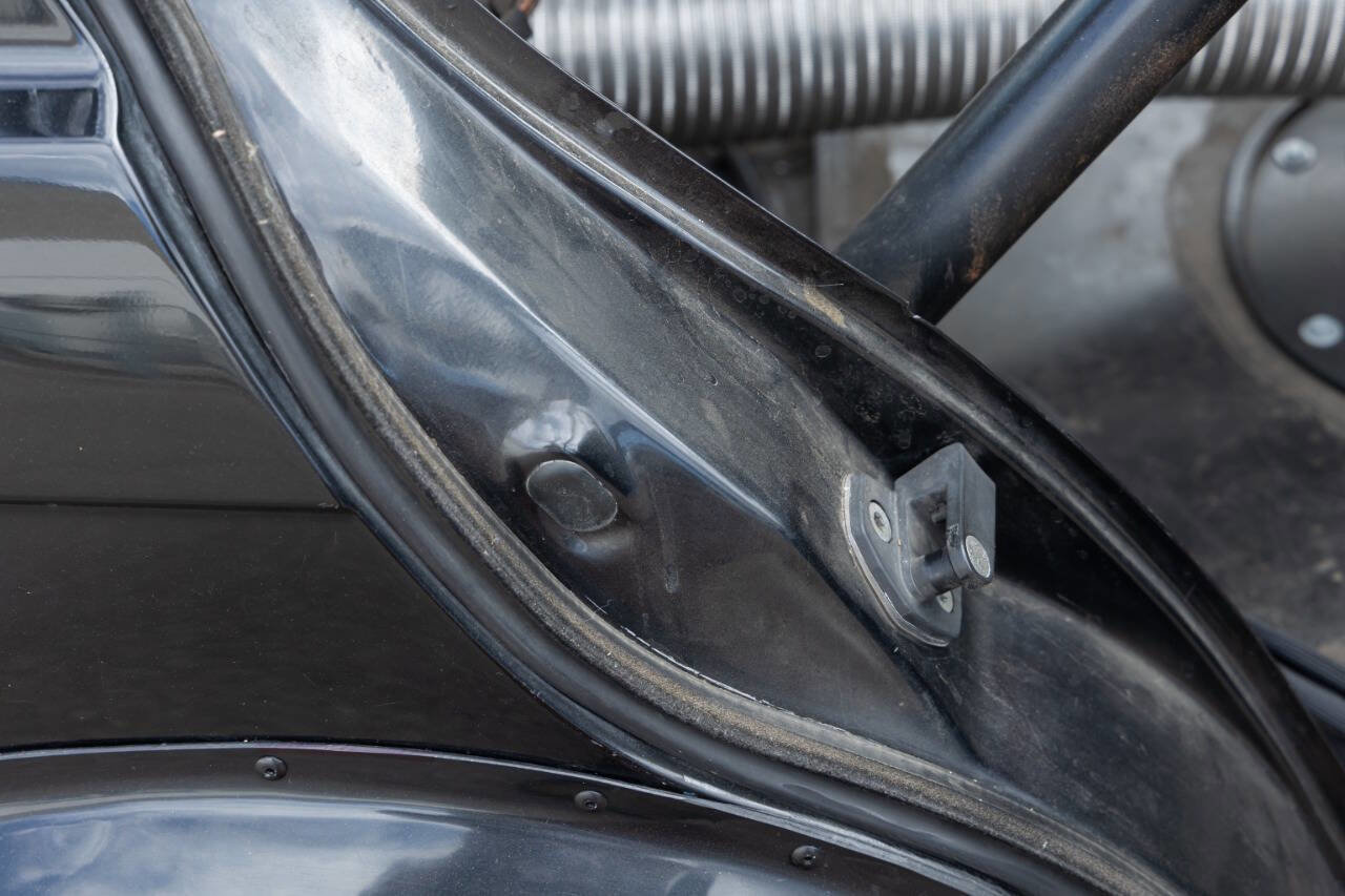 Used 1994 BMW 325i Sedan image 86