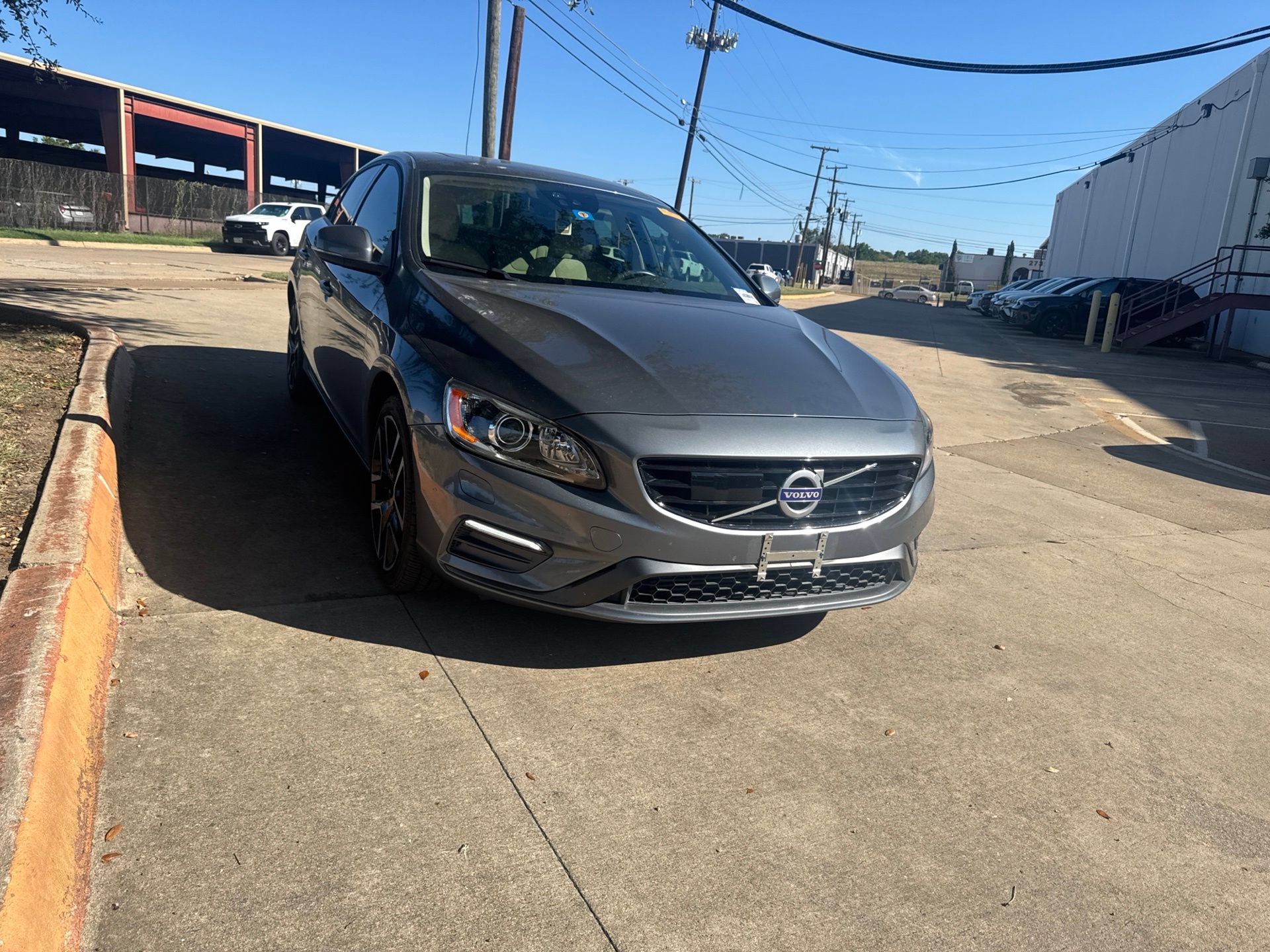 Used 2018 Volvo S60 T5 Dynamic w/ Vision Package FWD image 3