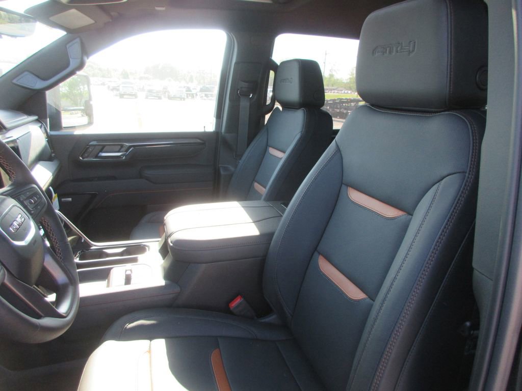 New 2026 GMC Sierra 3500 AT4 w/ AT4 Premium Plus Package AWD/4WD image 13