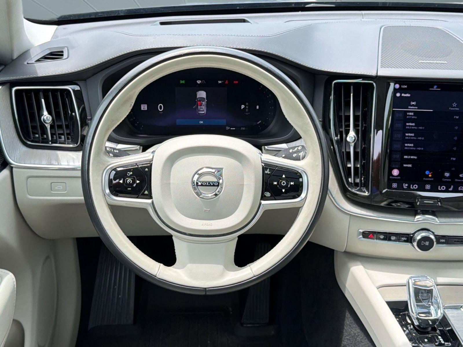 Used 2023 Volvo XC60 B5 Ultimate w/ Climate Package FWD image 26