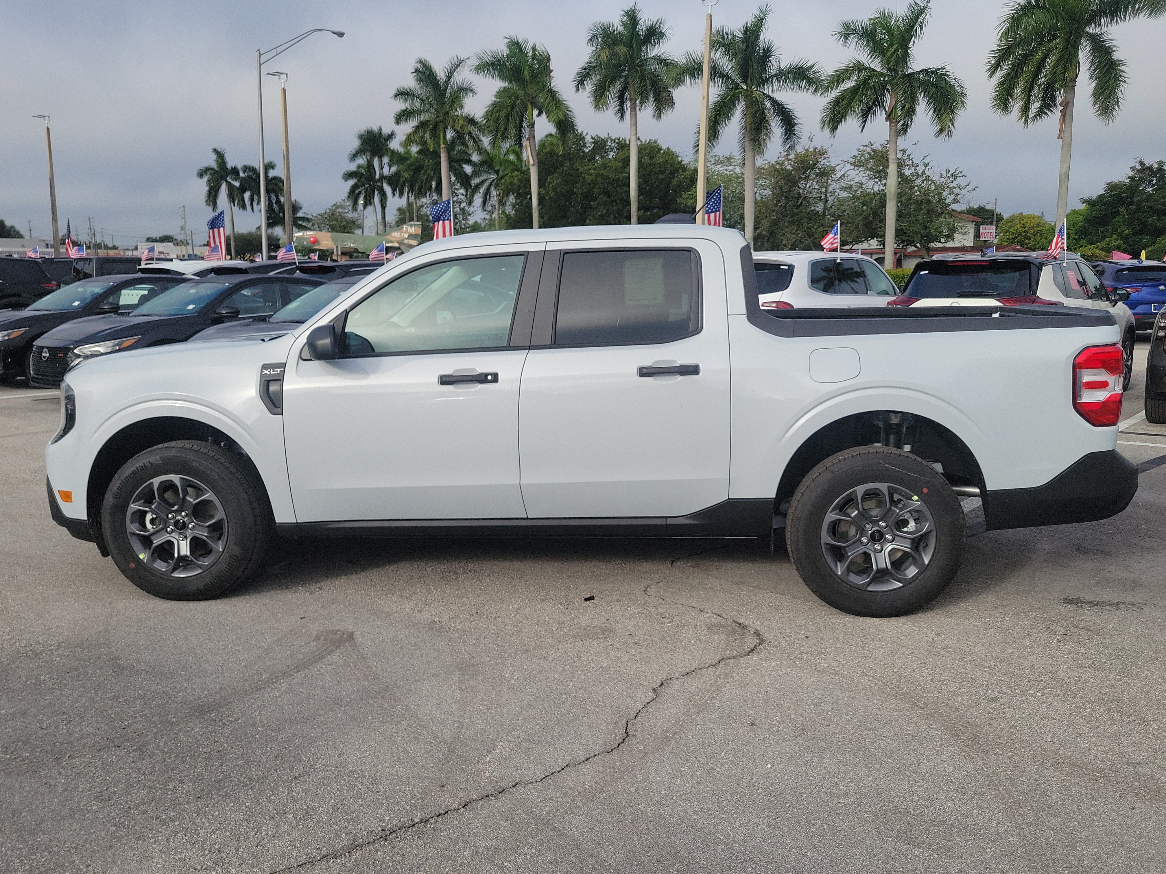 New 2026 Ford Maverick XLT FWD image 8