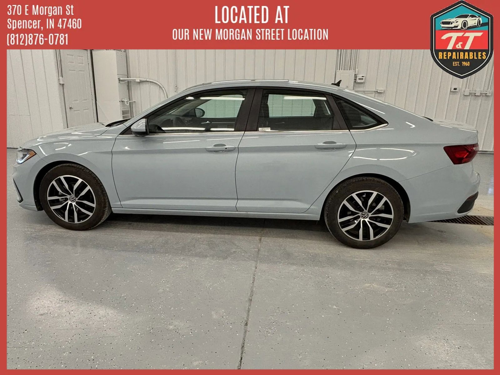 Used 2025 Volkswagen Jetta SE FWD image 2