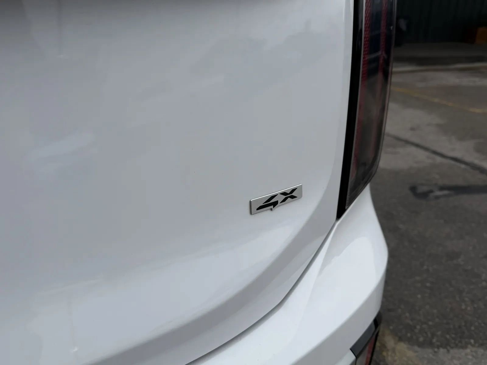Used 2024 Kia Telluride EX image 46