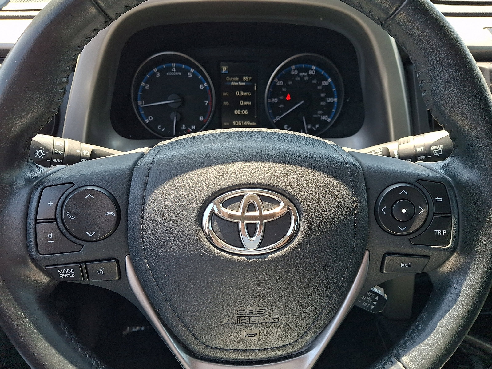Used 2018 Toyota RAV4 XLE AWD/4WD image 20