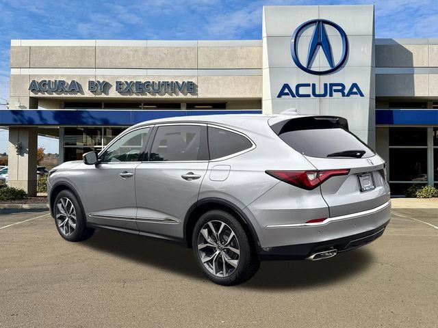 Certified 2023 Acura MDX w/ Technology Package AWD/4WD image 5
