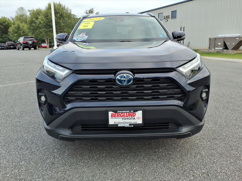 Used 2024 Toyota RAV4 XLE Premium w/ Weather Package AWD/4WD image 8