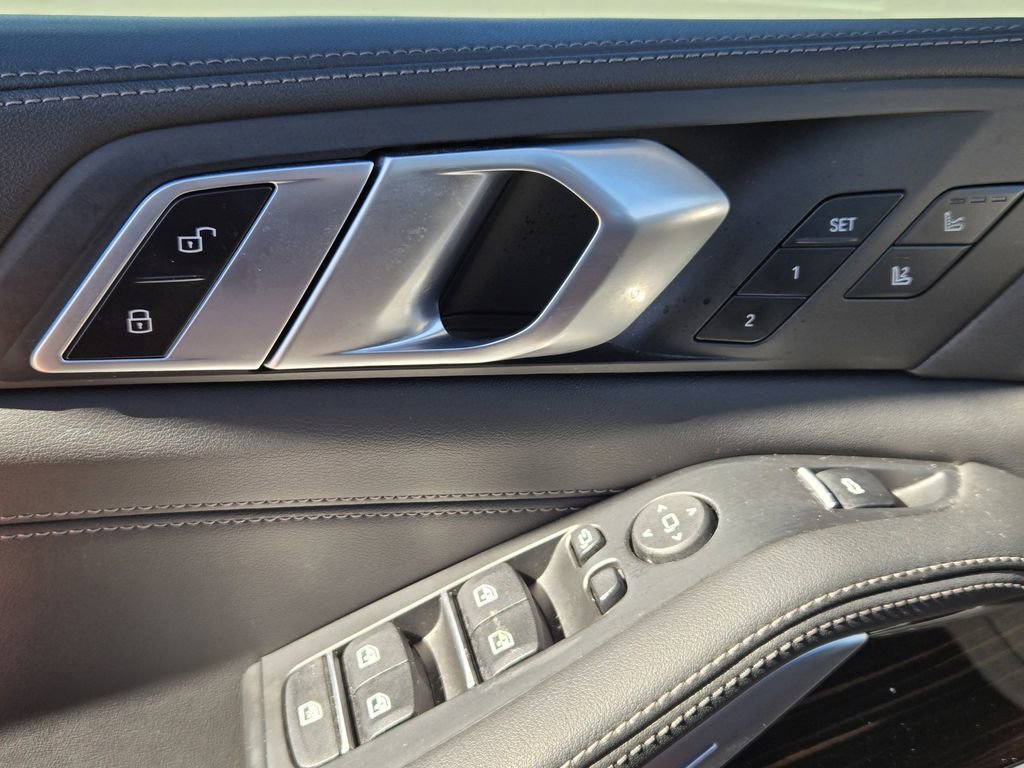 Used 2024 BMW X5 xDrive50e w/ Executive Package image 24