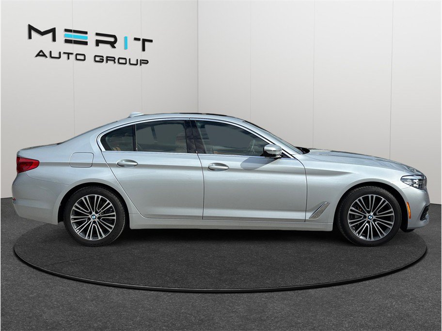 Used 2020 BMW 540i w/ Premium Package RWD image 10