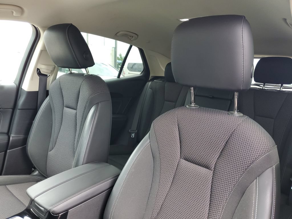 Used 2022 Buick Envision Preferred FWD image 12