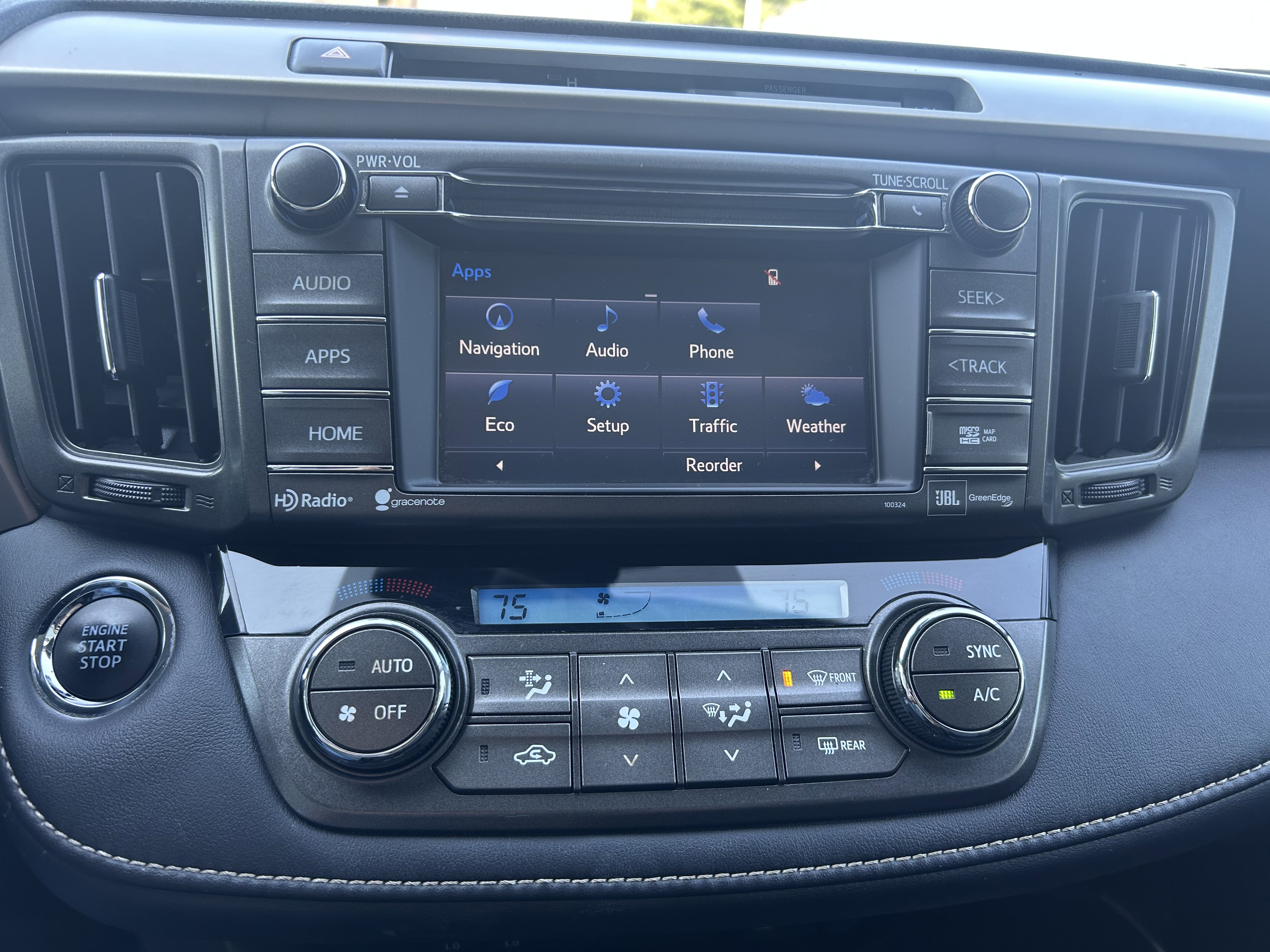 Used 2015 Toyota RAV4 Limited image 8