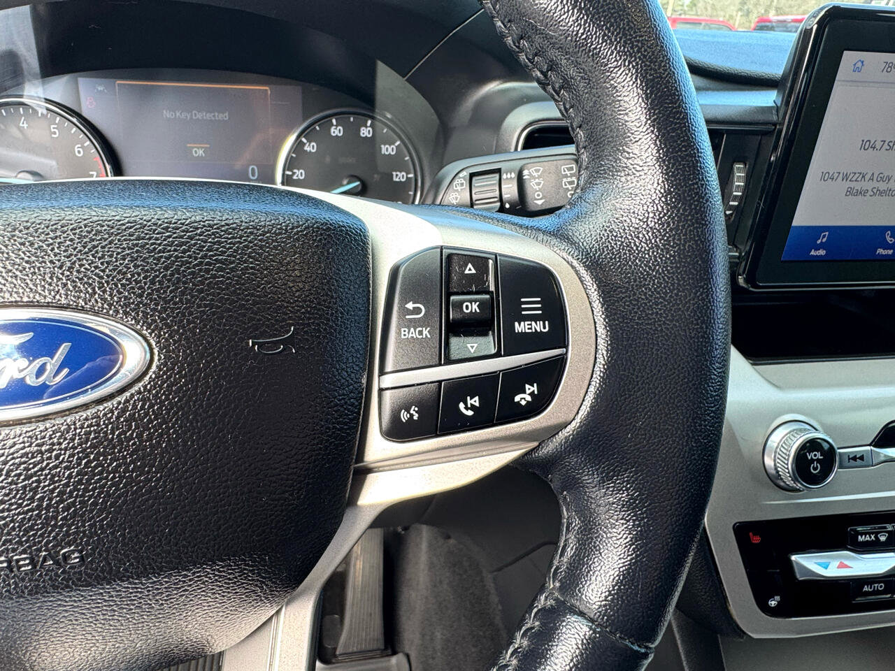 Used 2022 Ford Explorer XLT w/ Equipment Group 202A image 23