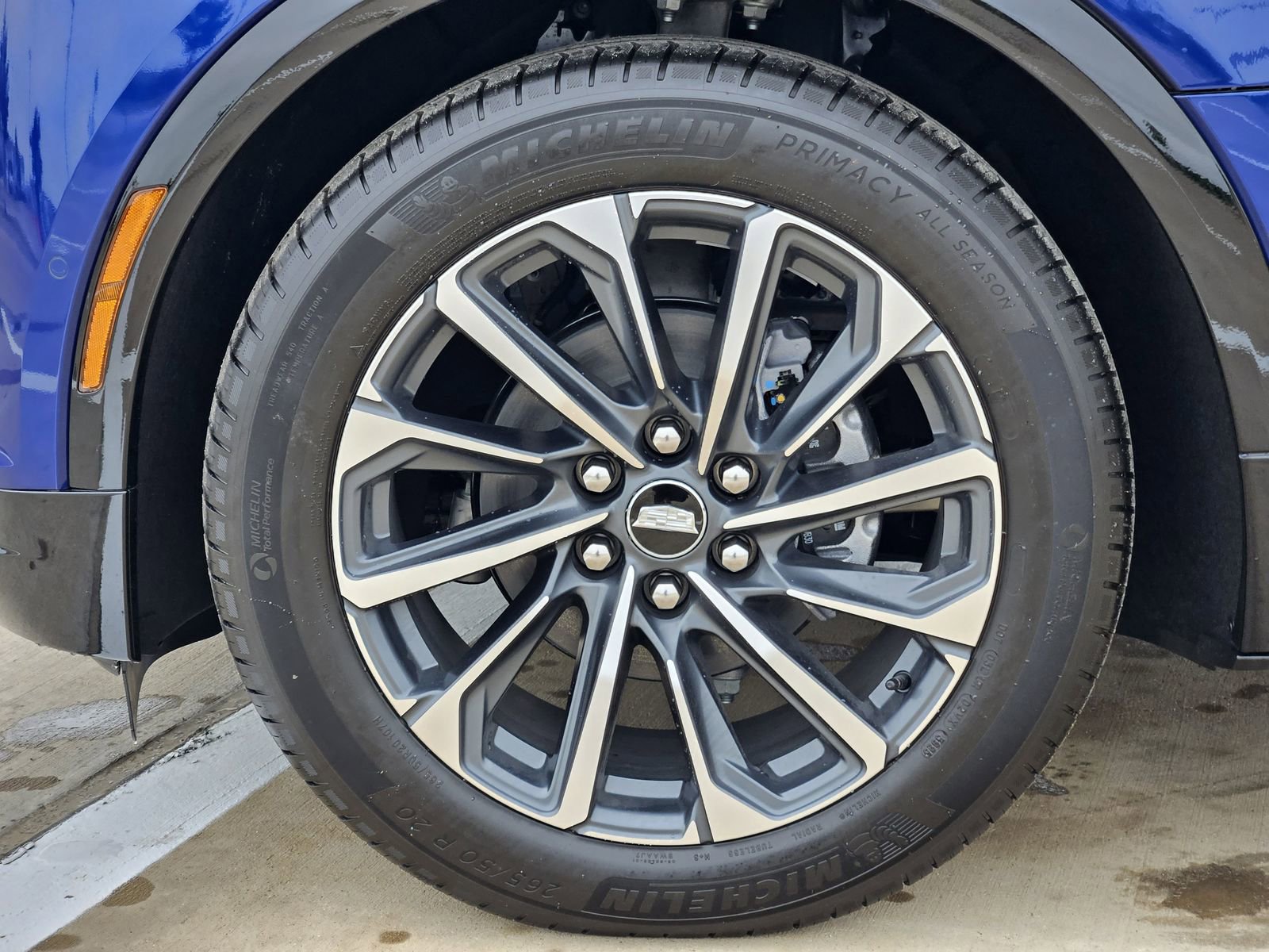 New 2026 Cadillac Lyriq Sport w/ LPO, Floor Liner Package AWD/4WD image 12