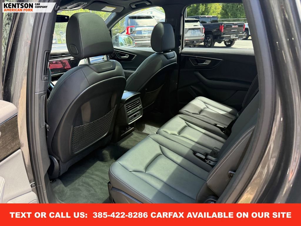 Used 2025 Audi Q7 3.0T Premium Plus image 37