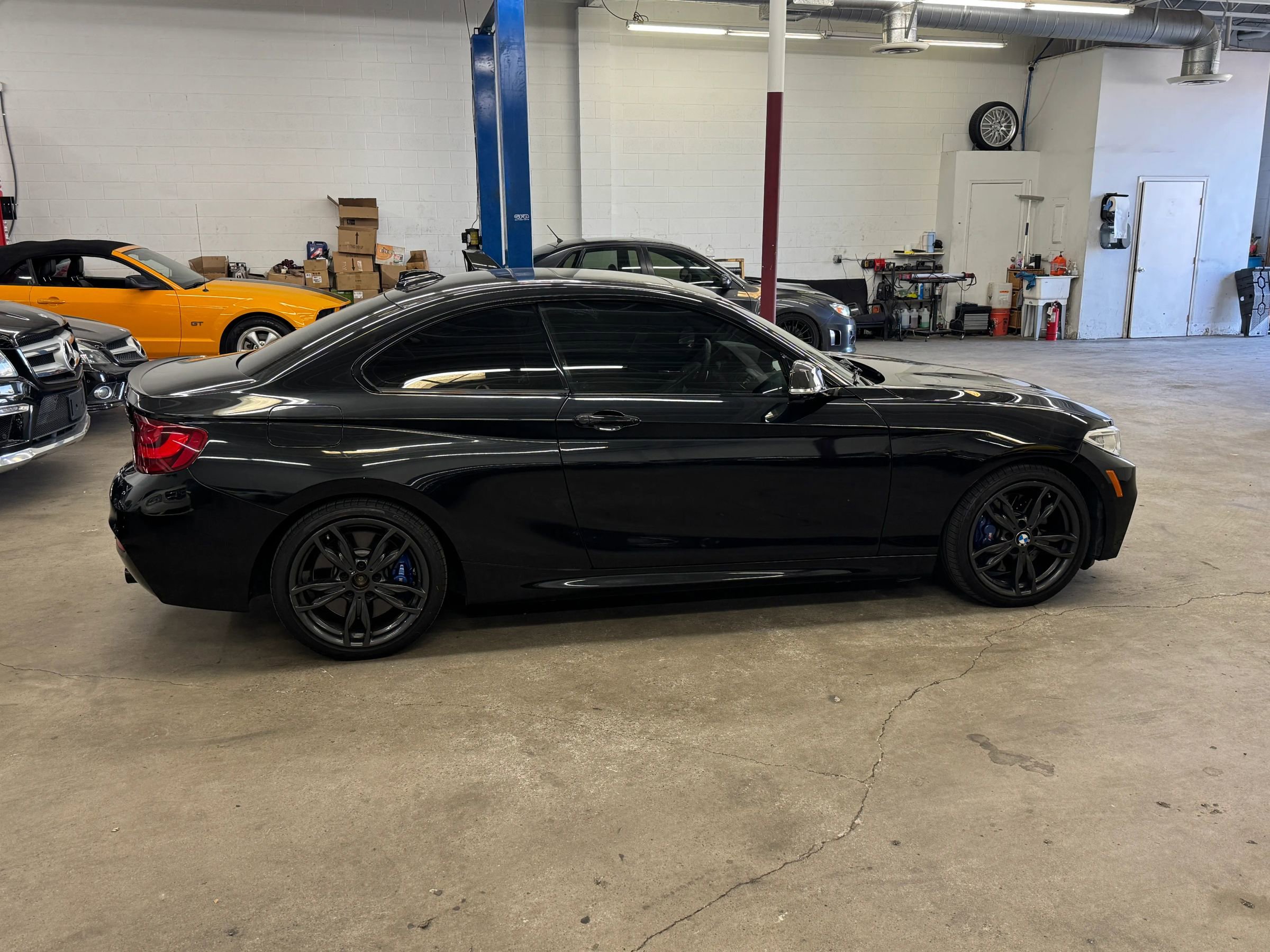 Used 2017 BMW M240i Coupe RWD image 8
