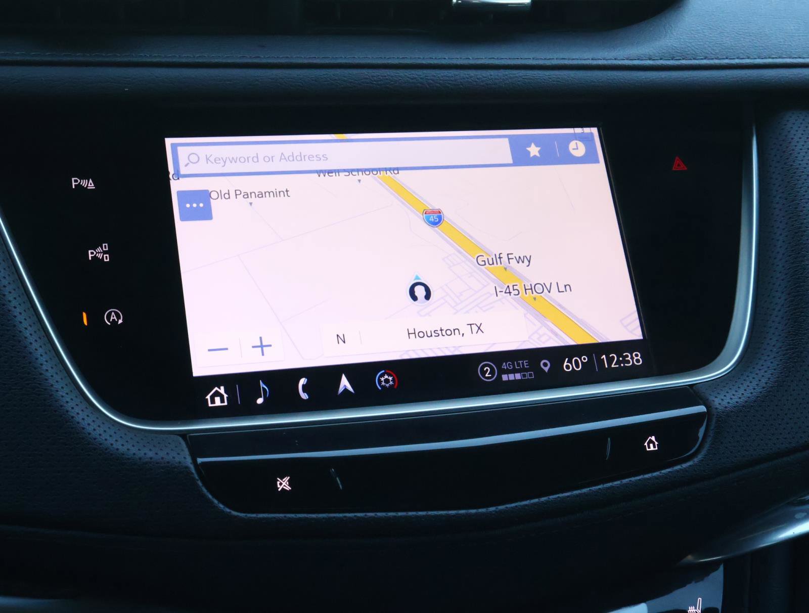 Used 2023 Cadillac XT5 Sportv w/ Technology Package image 32