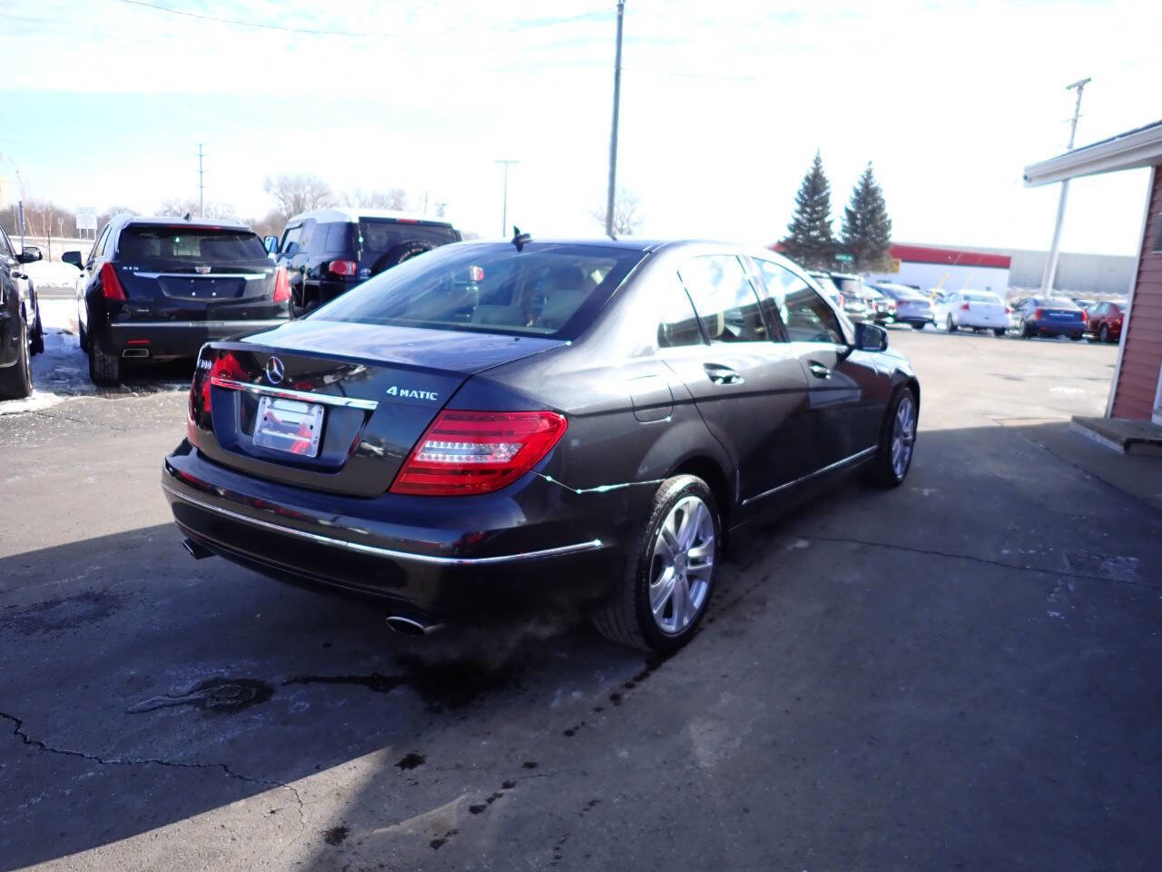 Used 2013 Mercedes-Benz C 300 4MATIC Sedan w/ Premium 1 Pkg image 6