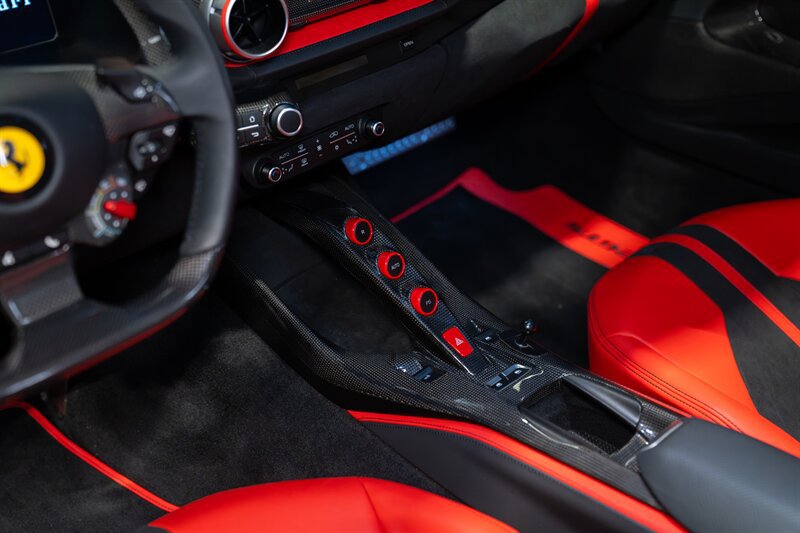 Used 2023 Ferrari 812 GTS RWD image 9