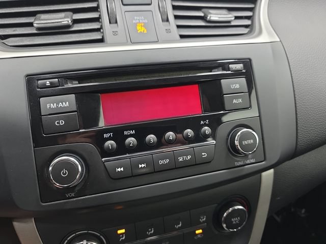 Used 2015 Nissan Sentra S FWD image 21