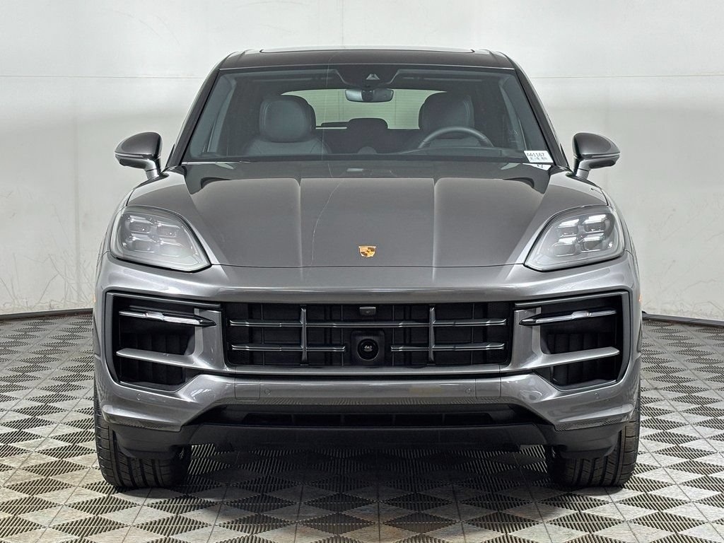 Certified 2026 Porsche Cayenne AWD/4WD image 10