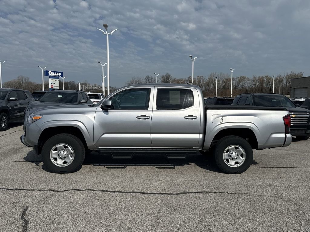 Used 2023 Toyota Tacoma SR image 5