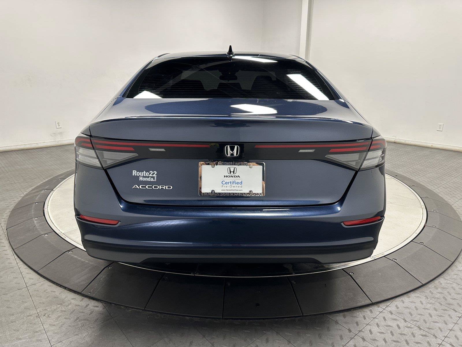Certified 2025 Honda Accord SE image 11