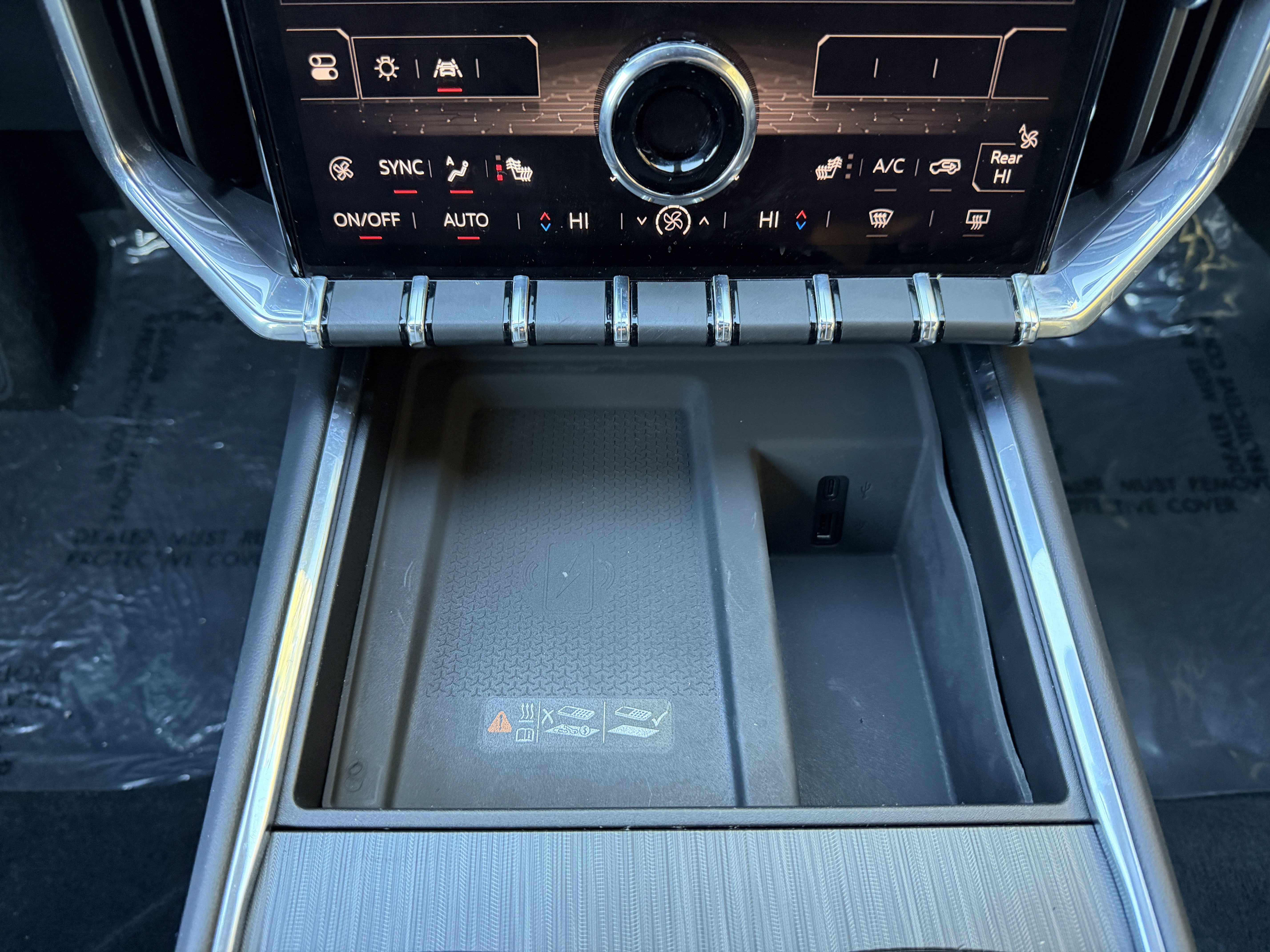 Used 2024 GMC Acadia Elevation w/ Luxury Package image 23