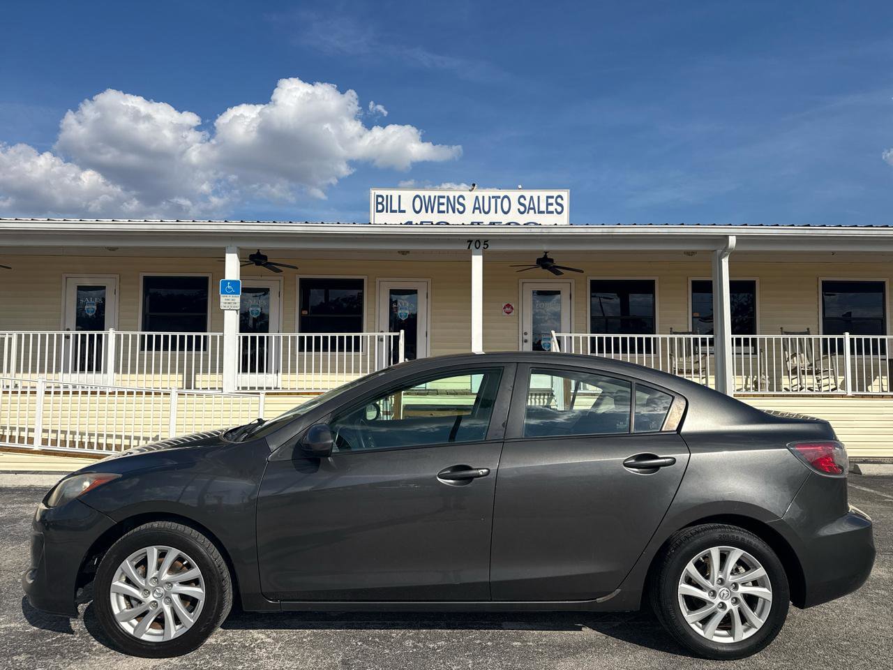 Used 2012 MAZDA MAZDA3 i Touring image 2