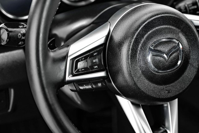 Used 2022 MAZDA MX-5 Miata RF Grand Touring image 14