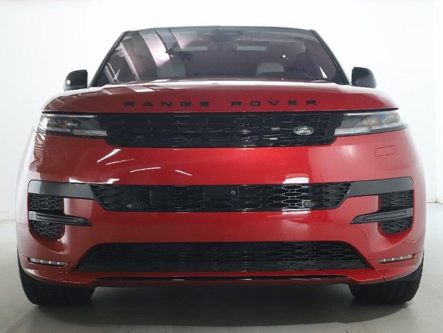 Used 2023 Land Rover Range Rover Sport SE Dynamic image 13