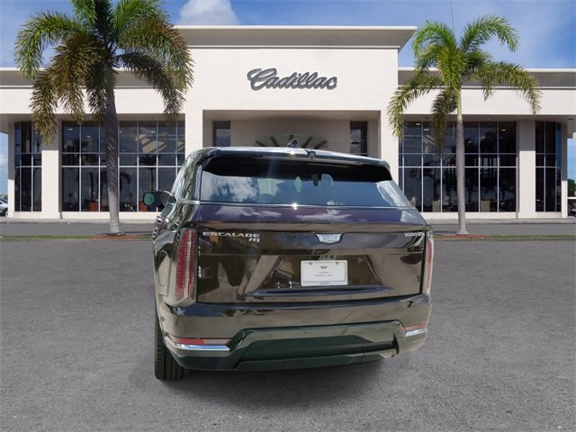 New 2025 Cadillac Escalade IQ Luxury 1 image 12
