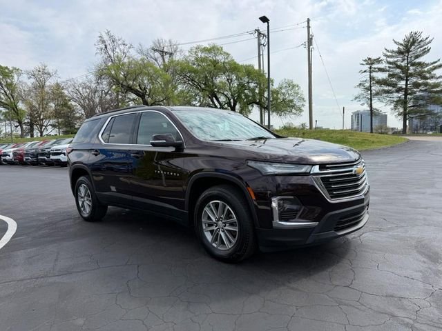 Used 2023 Chevrolet Traverse LT image 8