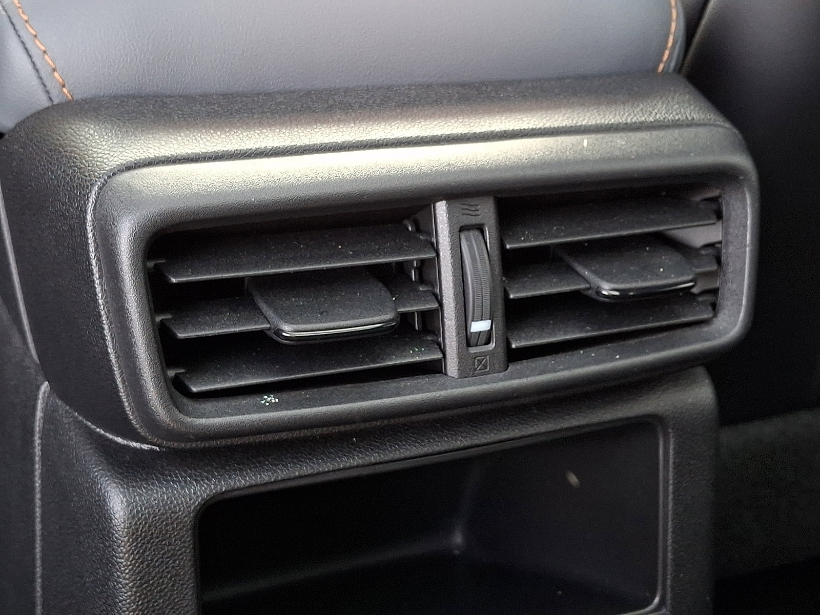 Used 2024 Honda Prologue Touring image 11