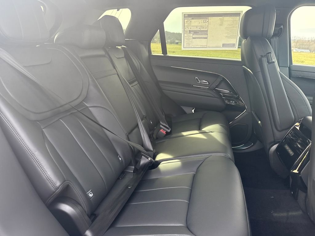 New 2026 Land Rover Range Rover Sport SE image 18