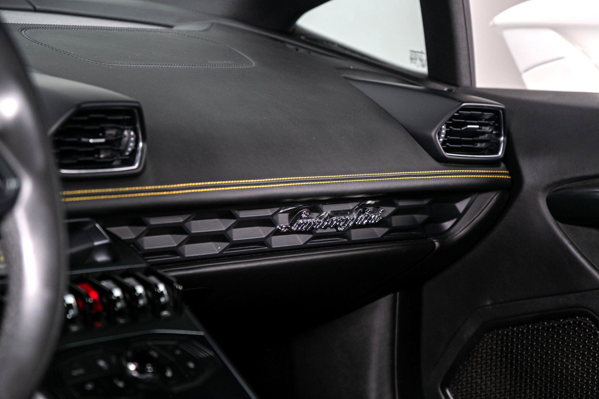 Used 2015 Lamborghini Huracan LP 610-4 image 69