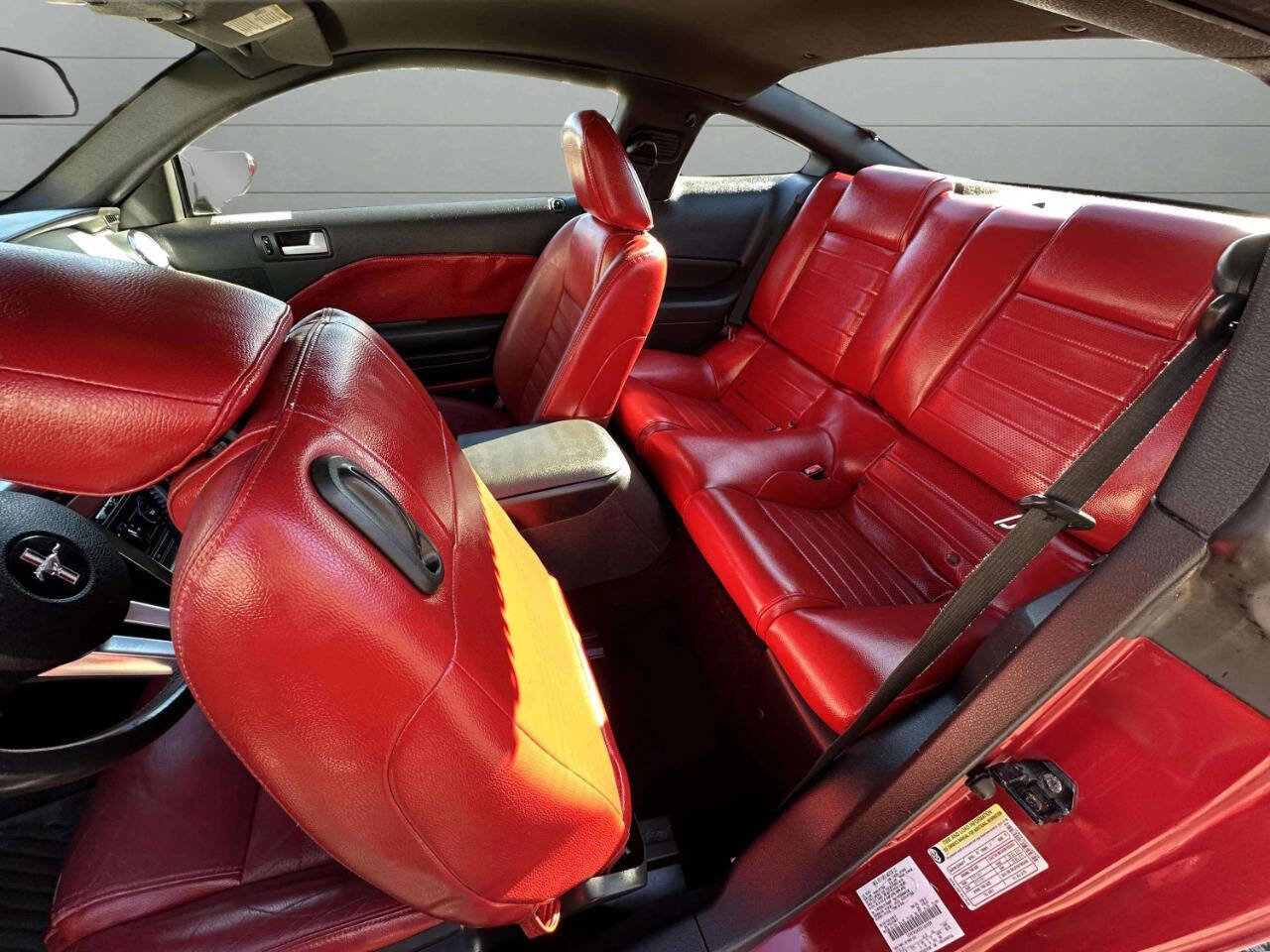 Used 2005 Ford Mustang GT image 15