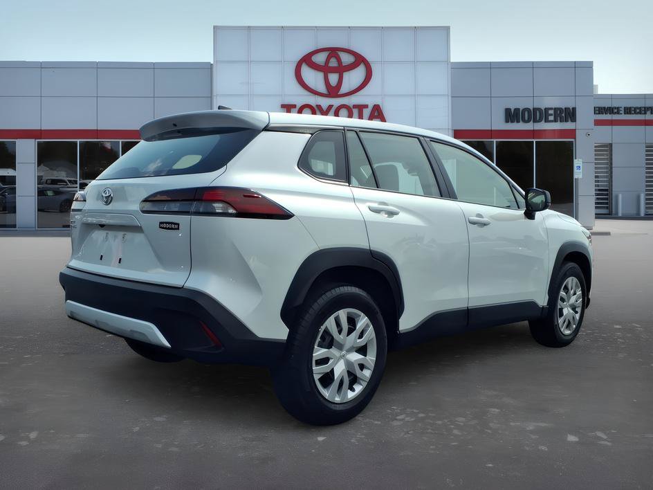 Certified 2026 Toyota Corolla Cross L FWD image 6