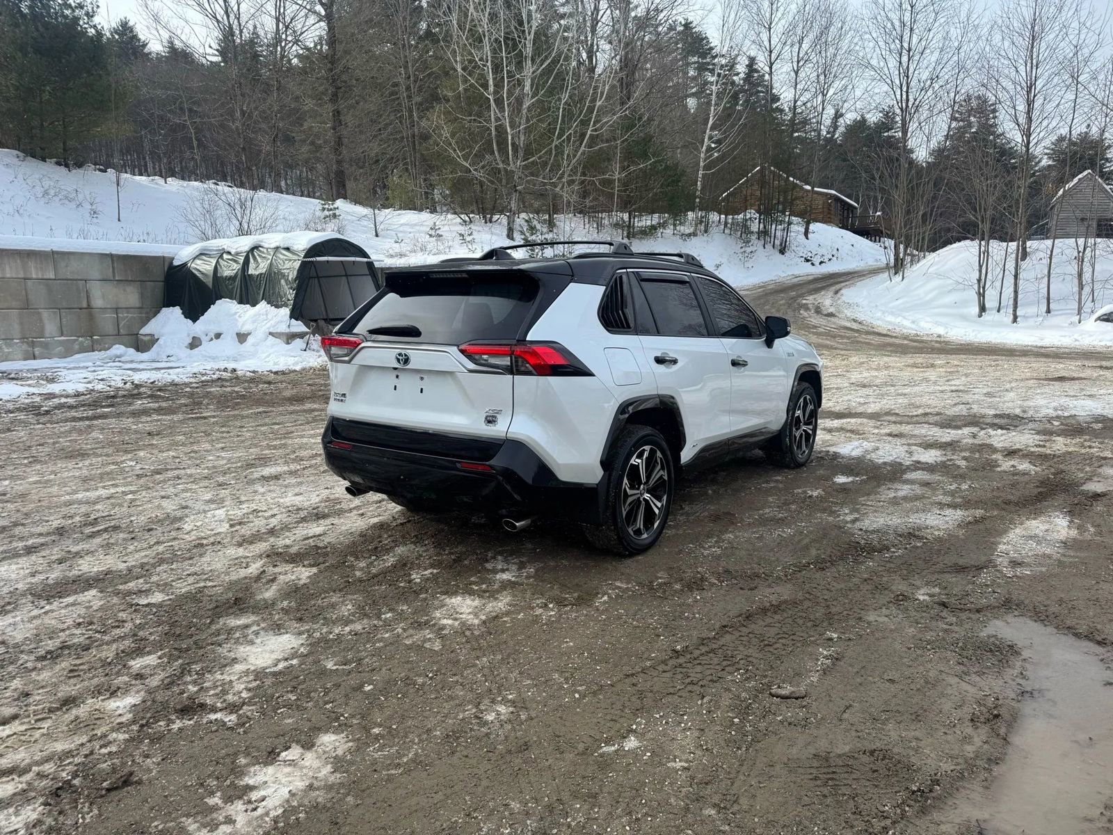 Used 2023 Toyota RAV4 XSE w/ Weather Package image 5