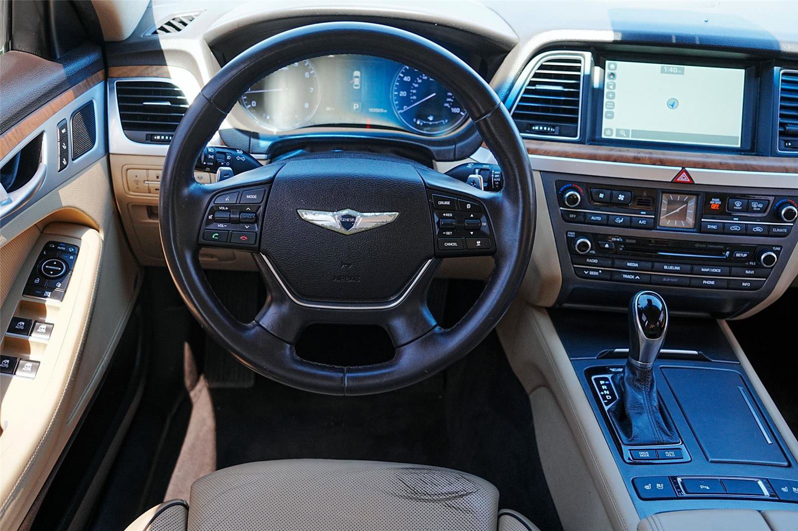 Used 2015 Hyundai Genesis 5.0 image 33