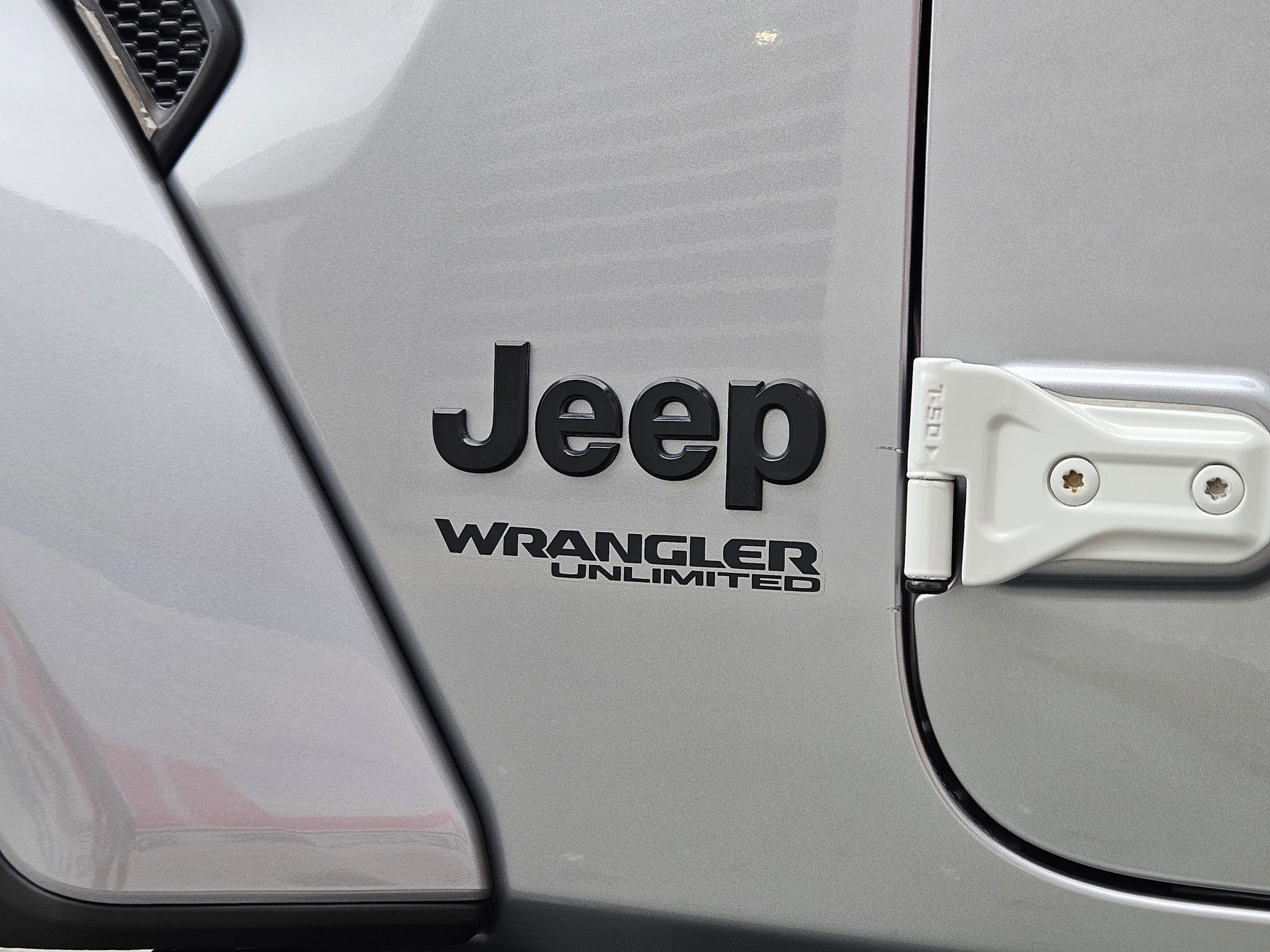 Used 2021 Jeep Wrangler Unlimited Sahara image 31