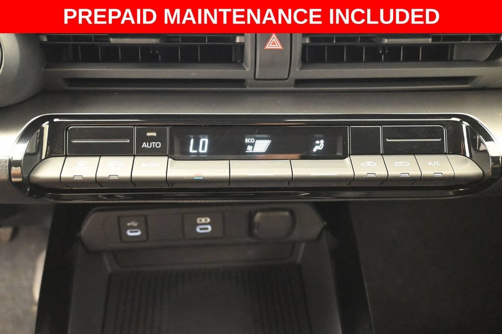 Certified 2025 Toyota Prius LE FWD image 20