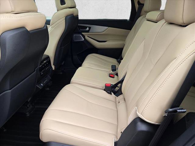 Certified 2026 Acura MDX FWD w/ Technology Package image 18