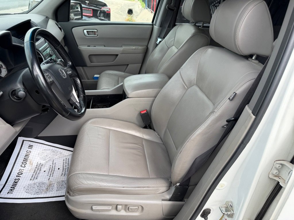 Used 2010 Honda Pilot EX-L image 17