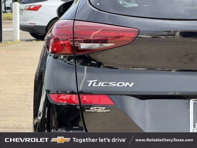 Used 2019 Hyundai Tucson Sport FWD image 10