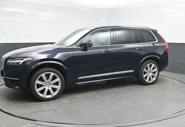 Used 2017 Volvo XC90 T6 Inscription w/ Vision Package AWD/4WD image 3
