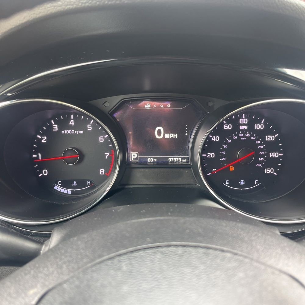 Used 2016 Kia Sedona EX FWD image 7