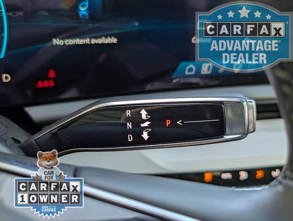 Used 2025 Cadillac Optiq Sport 1 AWD/4WD image 13
