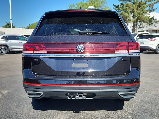 Used 2024 Volkswagen Atlas SE AWD/4WD image 12