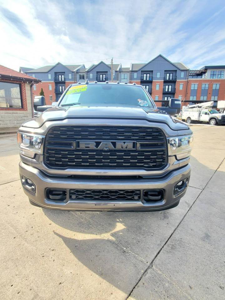 Used 2024 RAM 3500 Big Horn w/ Night Edition image 2